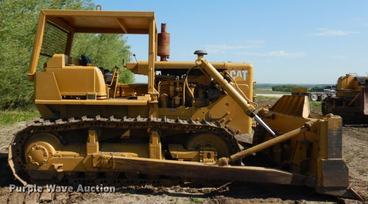 image for item IL9771 1968 Caterpillar D7E  dozer