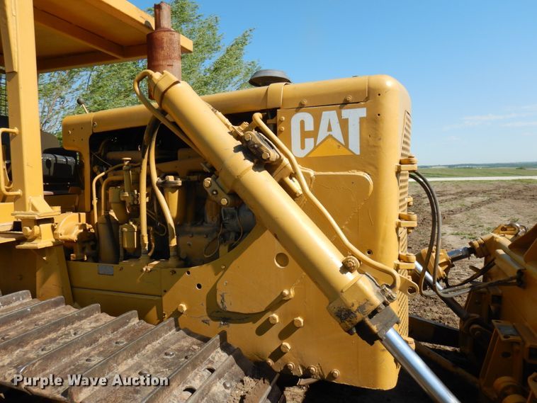 image for item IL9771 1968 Caterpillar D7E  dozer