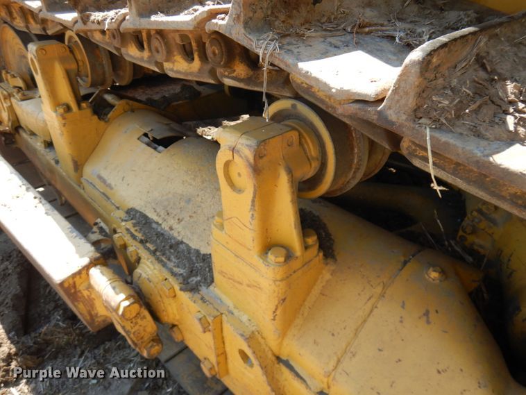 image for item IL9771 1968 Caterpillar D7E  dozer