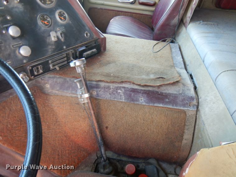 image for item IL9772 1977 International C0F4000B  dump truck