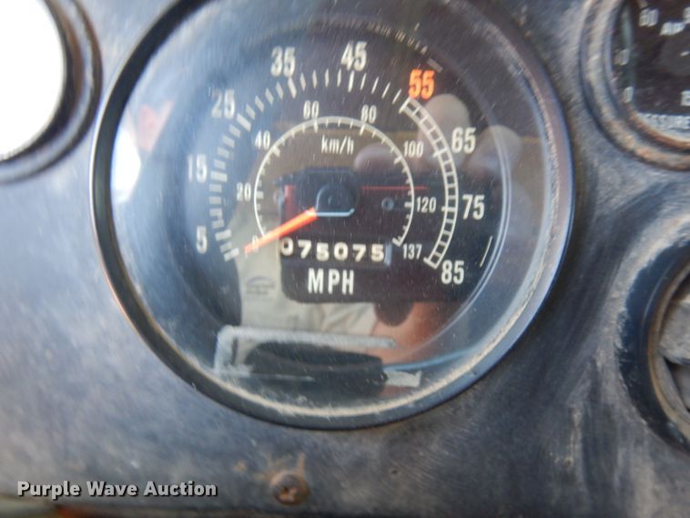 image for item IL9772 1977 International C0F4000B  dump truck