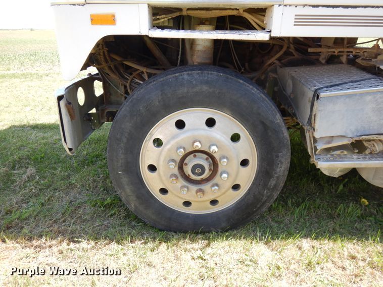 image for item IL9772 1977 International C0F4000B  dump truck