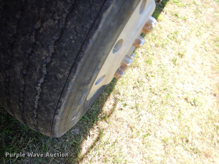 image for item IL9772 1977 International C0F4000B  dump truck