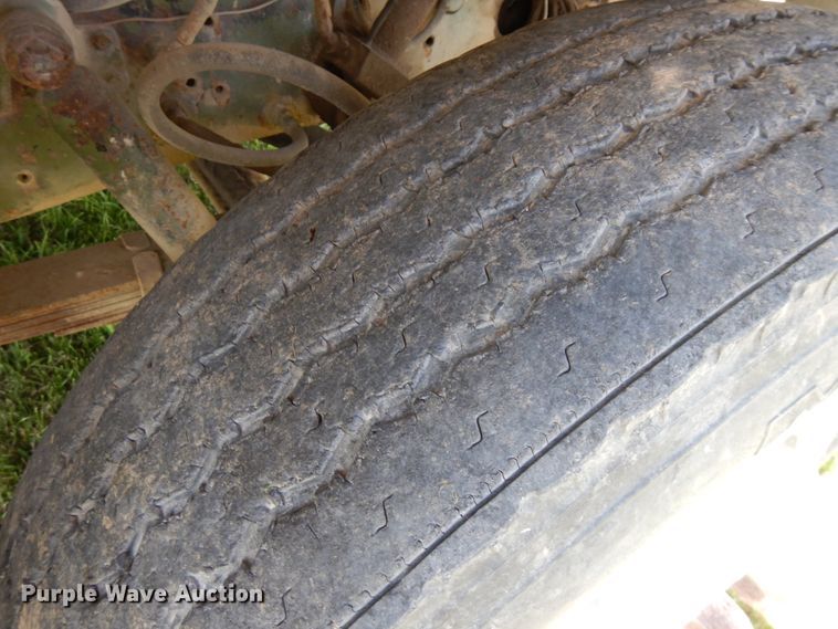 image for item IL9772 1977 International C0F4000B  dump truck