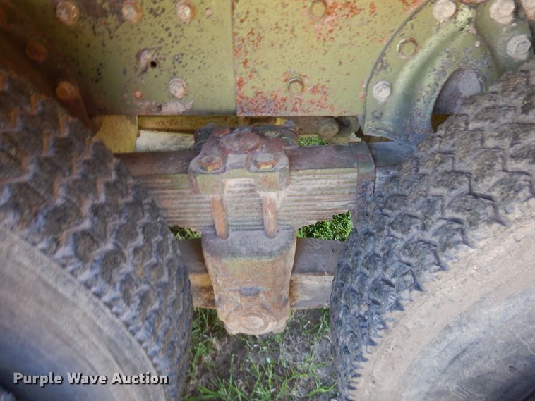 image for item IL9772 1977 International C0F4000B  dump truck