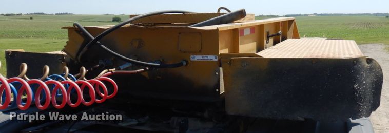 image for item IL9773 1991 Wall  lowboy equipment trailer