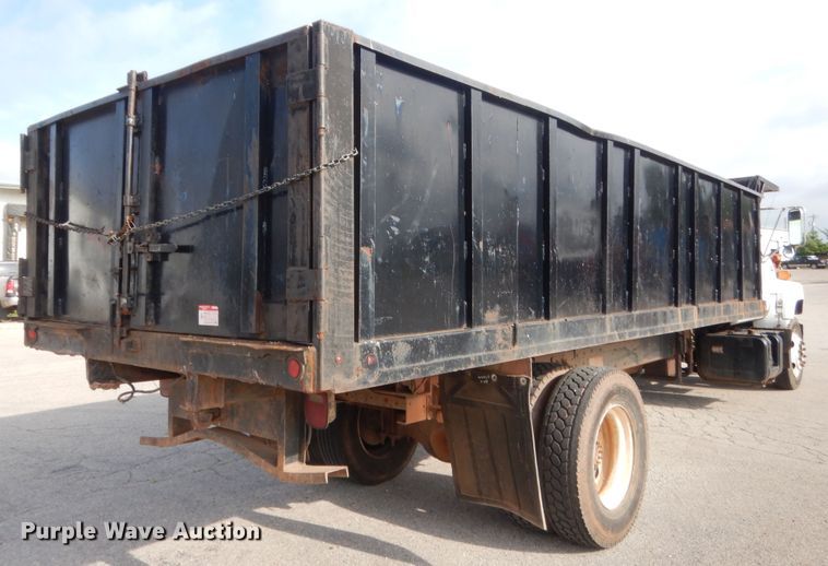 image for item IP9869 1995 GMC TopKick C6500  dump truck