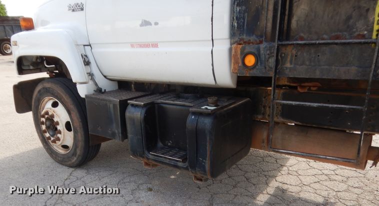 image for item IP9869 1995 GMC TopKick C6500  dump truck