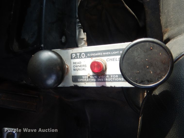 image for item IP9869 1995 GMC TopKick C6500  dump truck