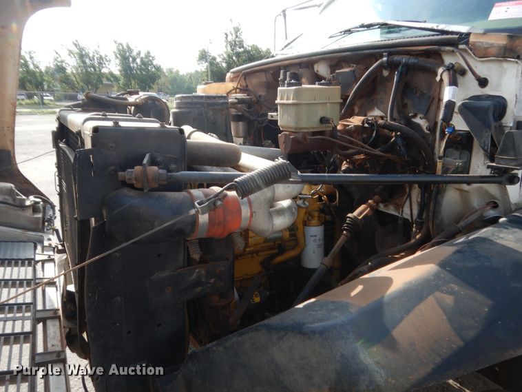 image for item IP9869 1995 GMC TopKick C6500  dump truck