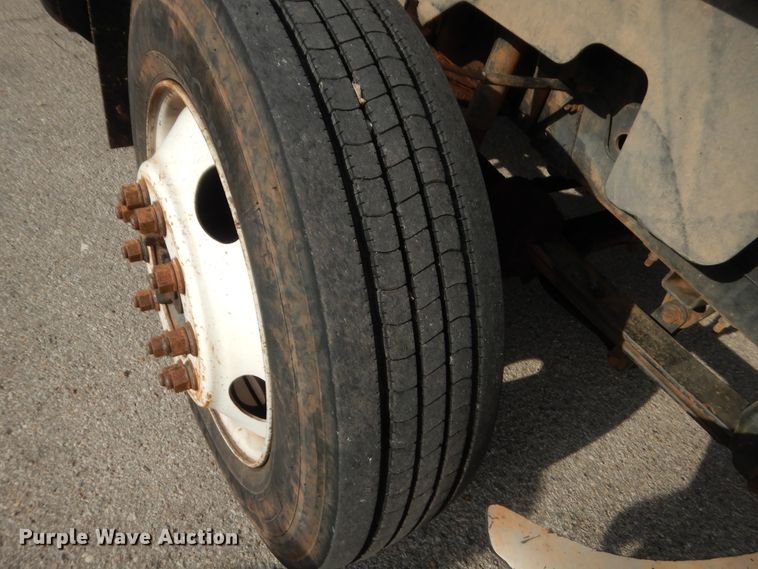 image for item IP9869 1995 GMC TopKick C6500  dump truck