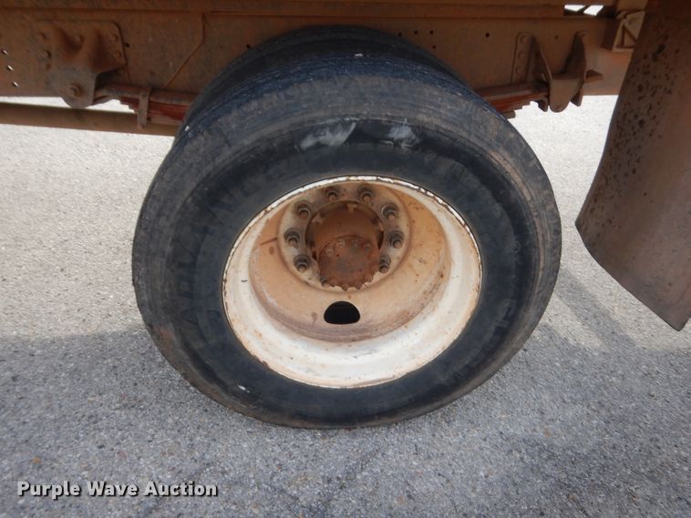 image for item IP9869 1995 GMC TopKick C6500  dump truck