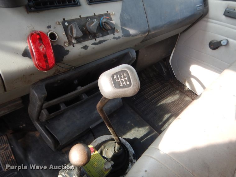 image for item IP9871 1999 Freightliner F70  dump truck