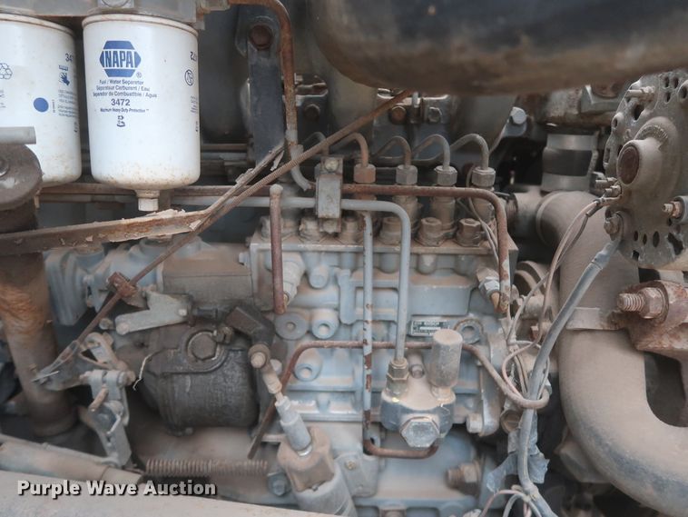 image for item IP9872 1987 Ford L8000  bucket truck