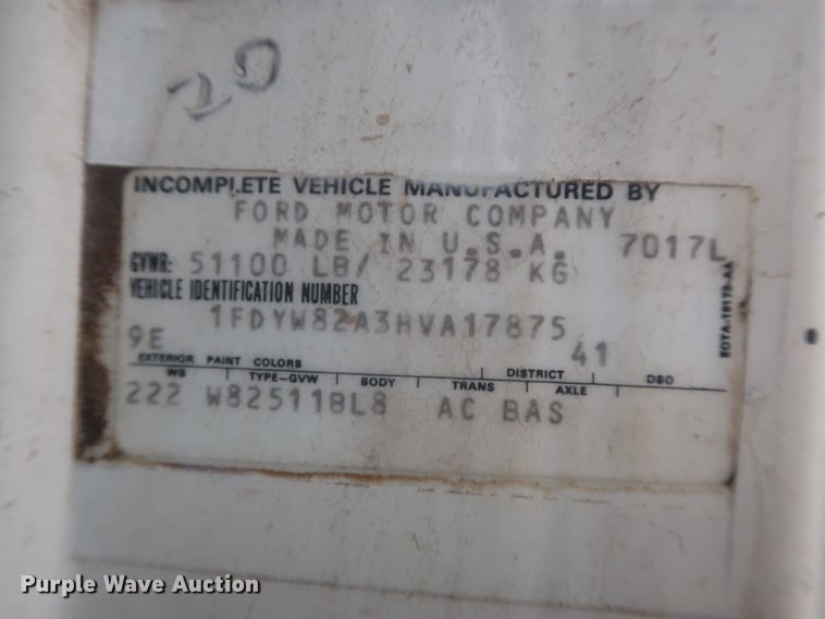 image for item IP9872 1987 Ford L8000  bucket truck