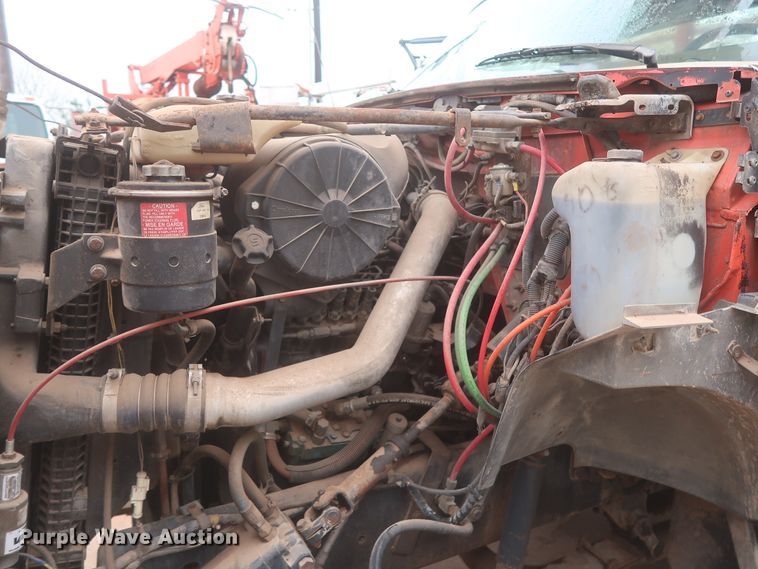 image for item IP9873 1998 Ford F800  digger derrick truck