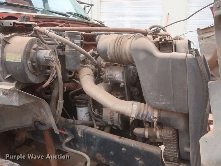 image for item IP9873 1998 Ford F800  digger derrick truck