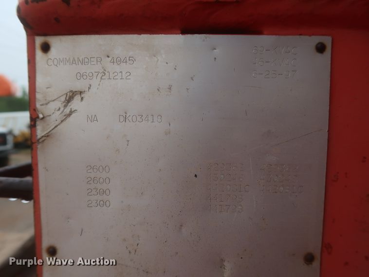 image for item IP9873 1998 Ford F800  digger derrick truck