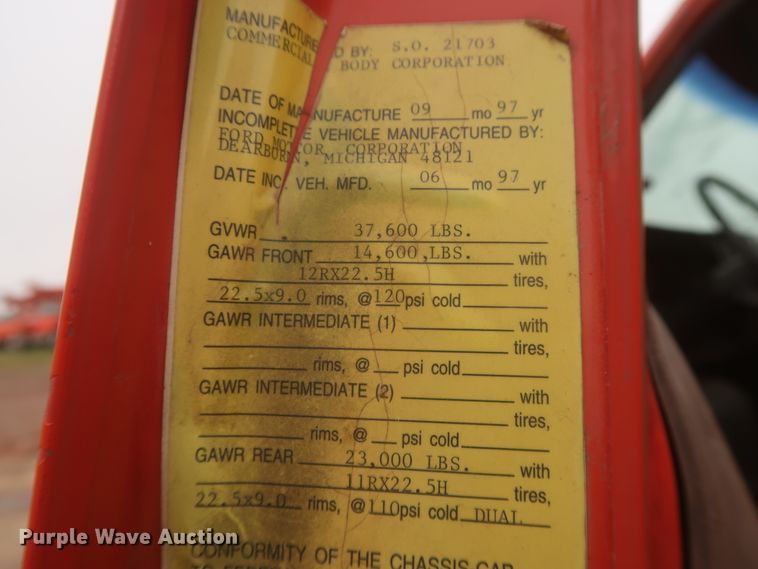 image for item IP9873 1998 Ford F800  digger derrick truck