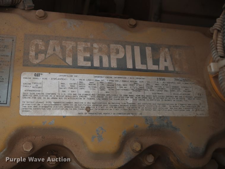 image for item IP9876 1998 Chevrolet C8500  digger derrick truck