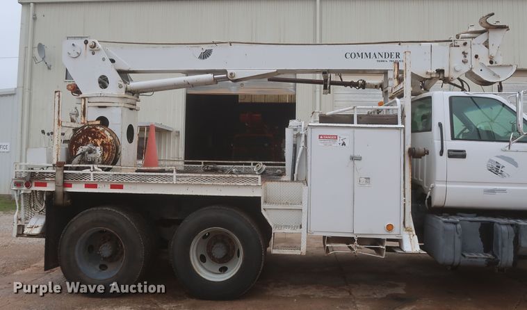 image for item IP9876 1998 Chevrolet C8500  digger derrick truck