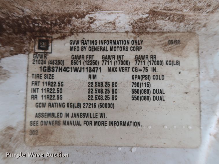 image for item IP9876 1998 Chevrolet C8500  digger derrick truck