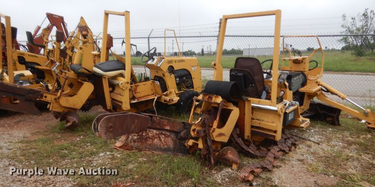 image for item IP9879 2000 Vermeer V3550A  trencher