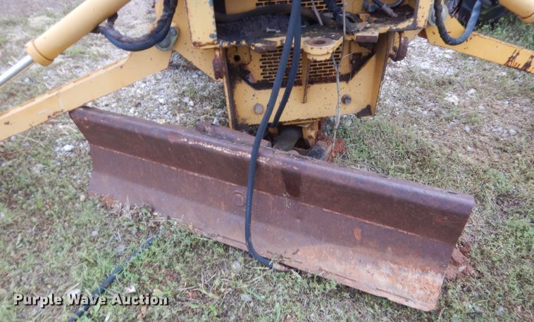 image for item IP9879 2000 Vermeer V3550A  trencher