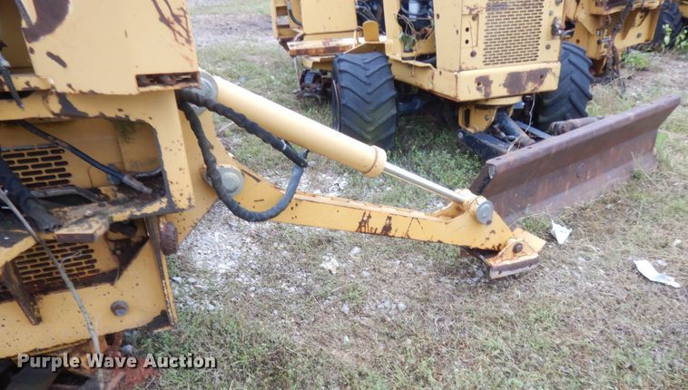 image for item IP9879 2000 Vermeer V3550A  trencher