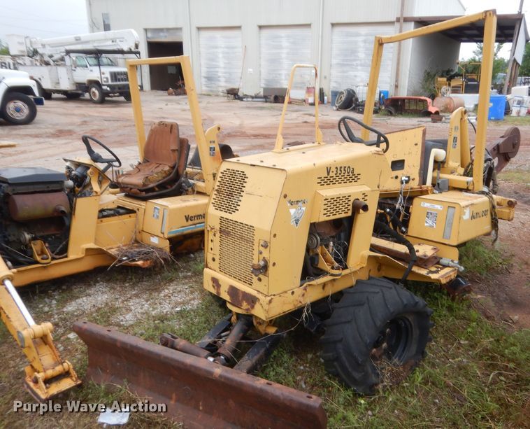 image for item IP9880 1998 Vermeer V-3550A  trencher