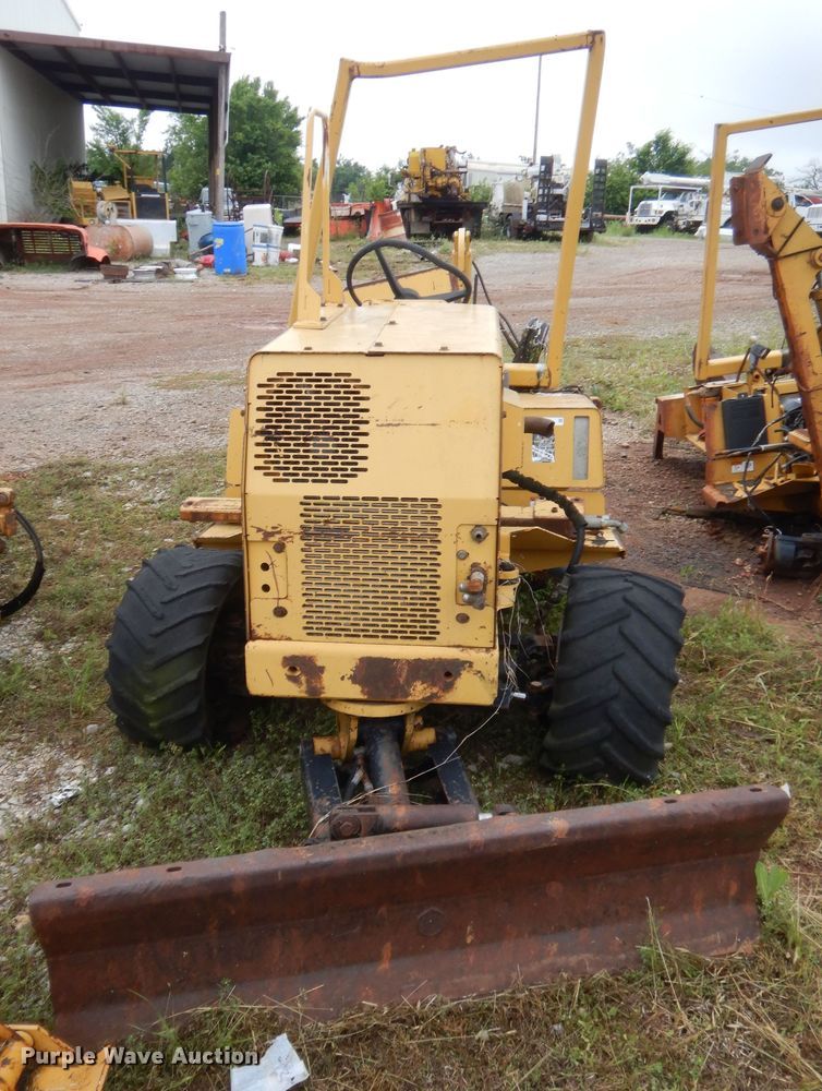 image for item IP9880 1998 Vermeer V-3550A  trencher