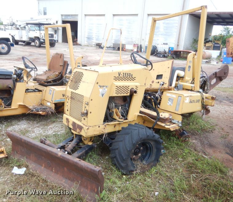 image for item IP9880 1998 Vermeer V-3550A  trencher