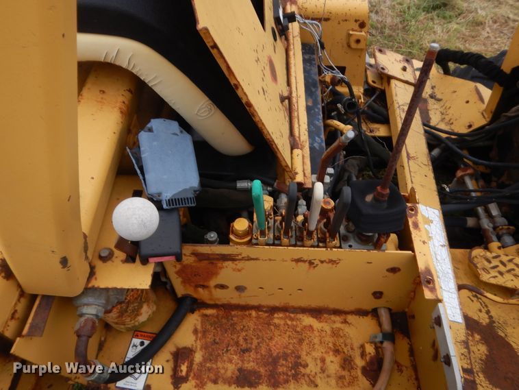 image for item IP9880 1998 Vermeer V-3550A  trencher