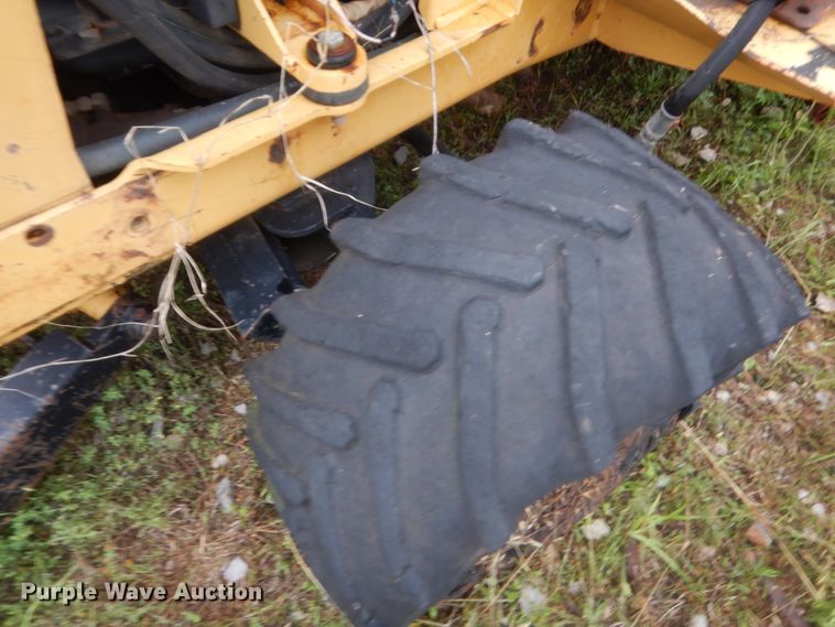 image for item IP9880 1998 Vermeer V-3550A  trencher