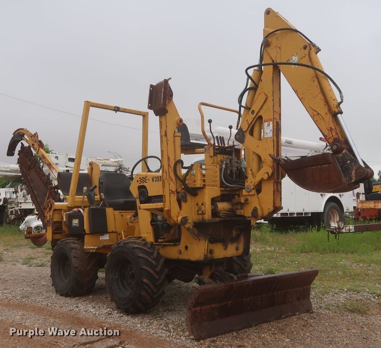 image for item IP9882 2002 Vermeer V3550A  trencher