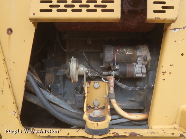 image for item IP9882 2002 Vermeer V3550A  trencher