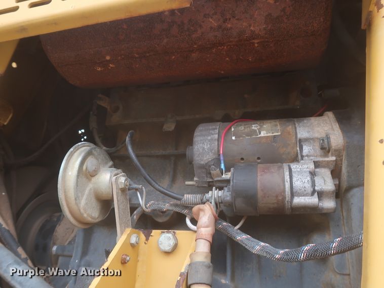 image for item IP9882 2002 Vermeer V3550A  trencher