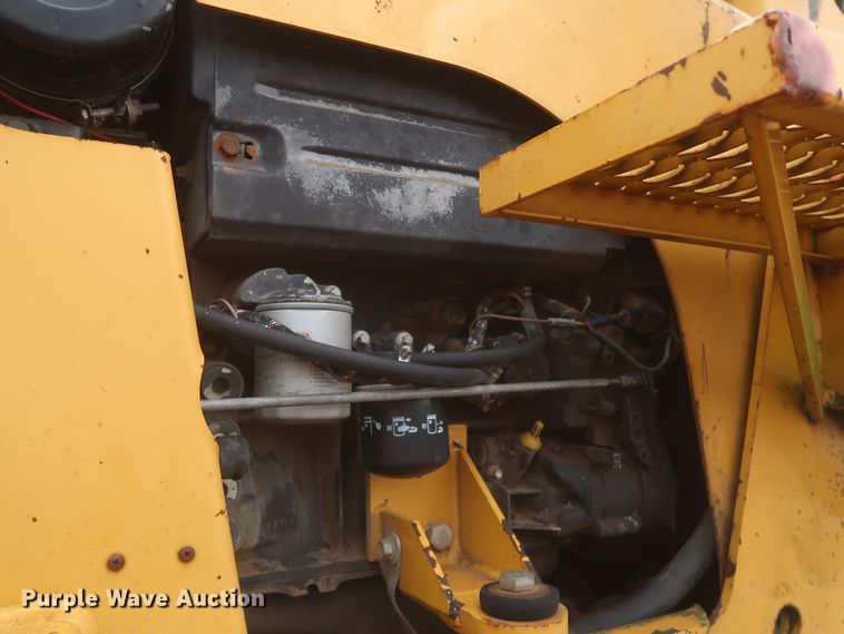 image for item IP9882 2002 Vermeer V3550A  trencher