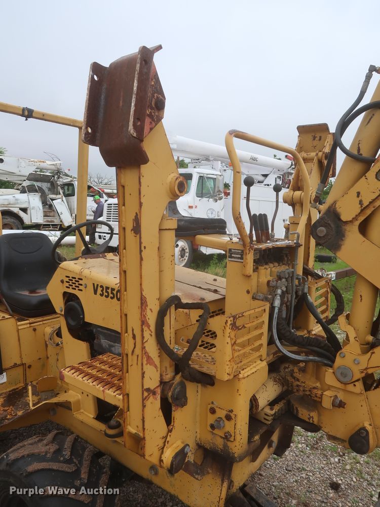 image for item IP9882 2002 Vermeer V3550A  trencher