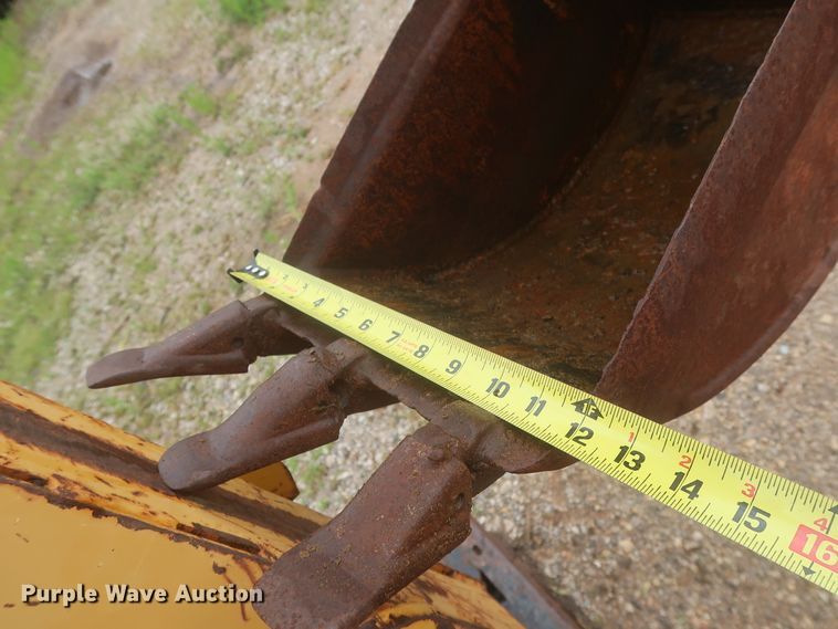 image for item IP9882 2002 Vermeer V3550A  trencher