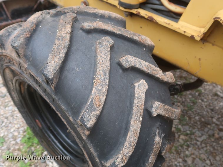 image for item IP9882 2002 Vermeer V3550A  trencher