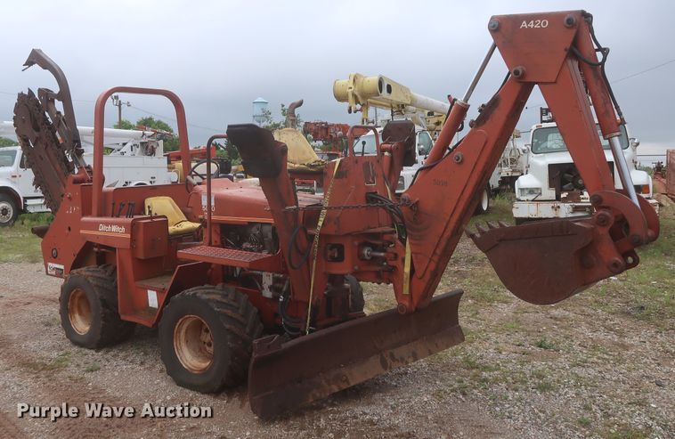 image for item IP9883 1988 Ditch Witch 5010  trencher