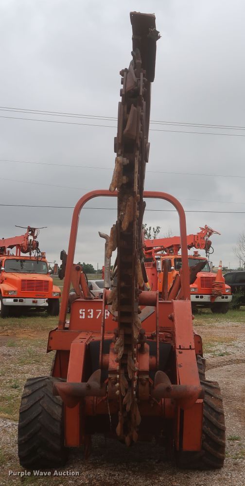 image for item IP9883 1988 Ditch Witch 5010  trencher