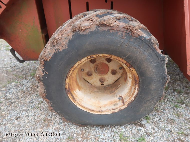 image for item IP9883 1988 Ditch Witch 5010  trencher