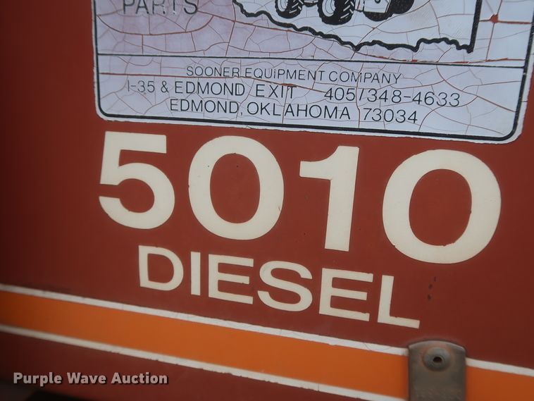 image for item IP9883 1988 Ditch Witch 5010  trencher