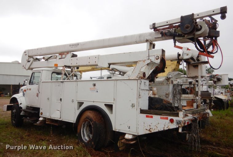 image for item IP9884 1998 International 4700  bucket truck