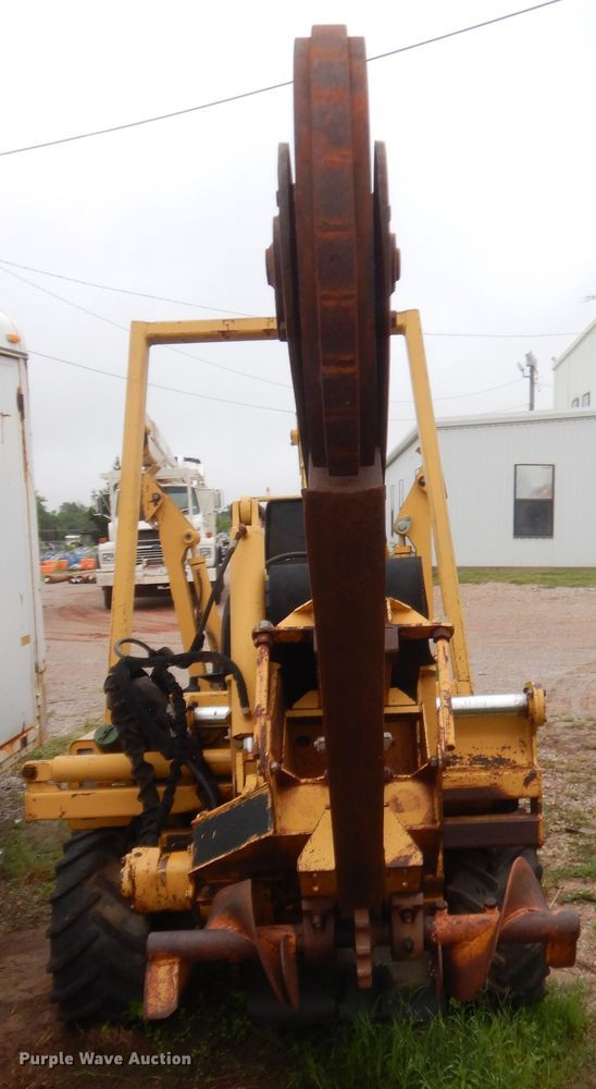 image for item IP9887 1998 Vermeer V3550A  trencher