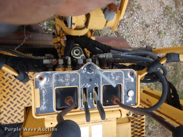 image for item IP9887 1998 Vermeer V3550A  trencher