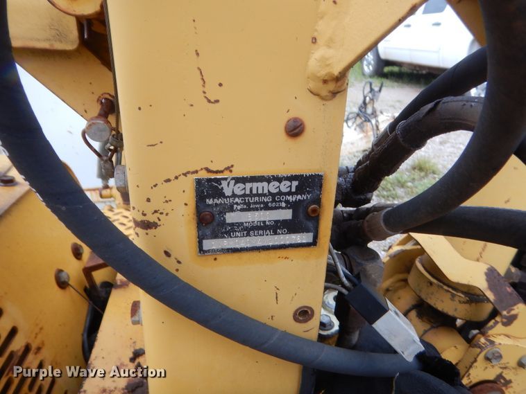 image for item IP9887 1998 Vermeer V3550A  trencher