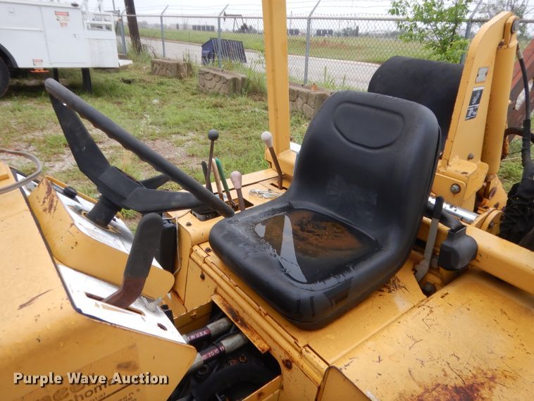 image for item IP9887 1998 Vermeer V3550A  trencher